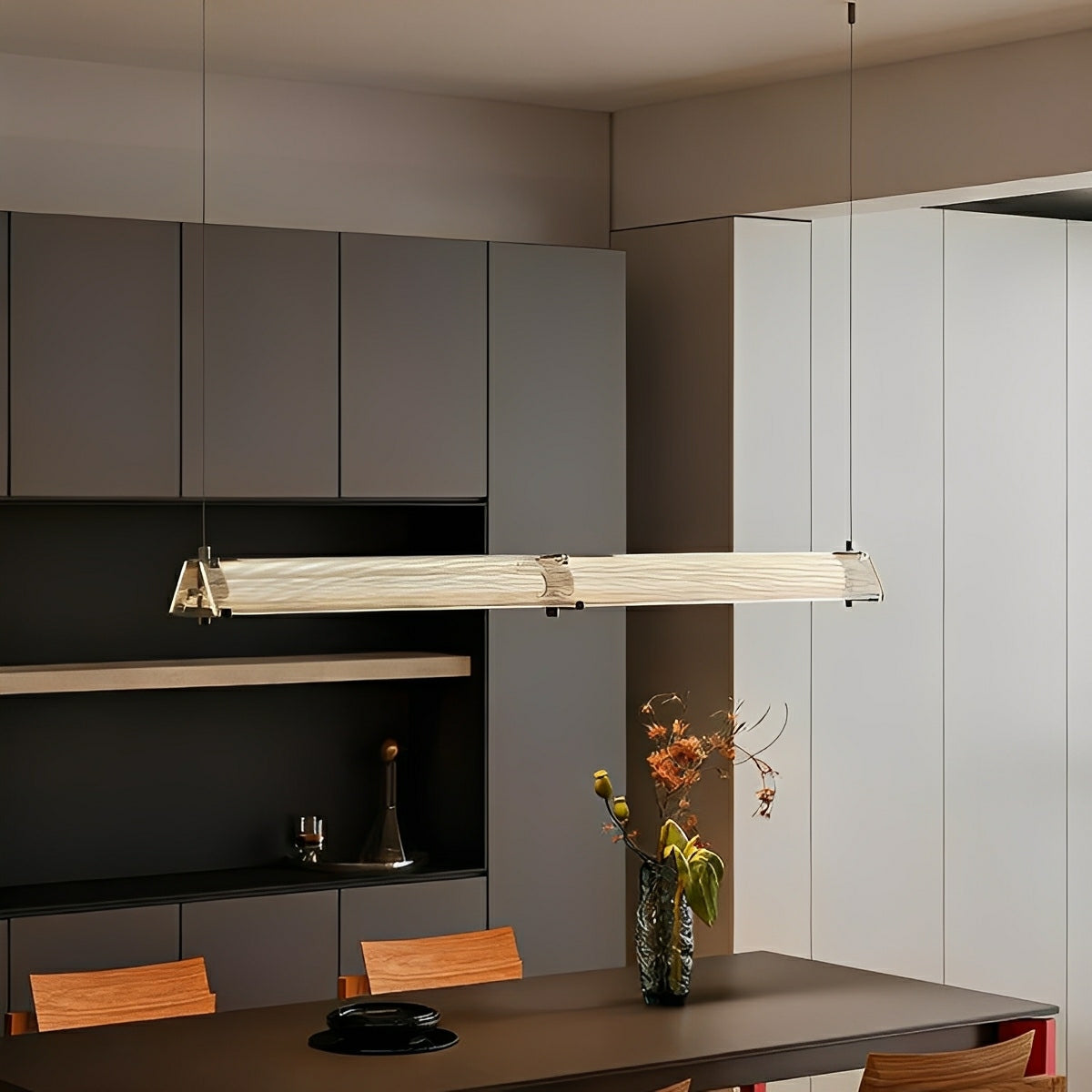 Modern Metal LED Pendant Light – Minimalist Linear Design