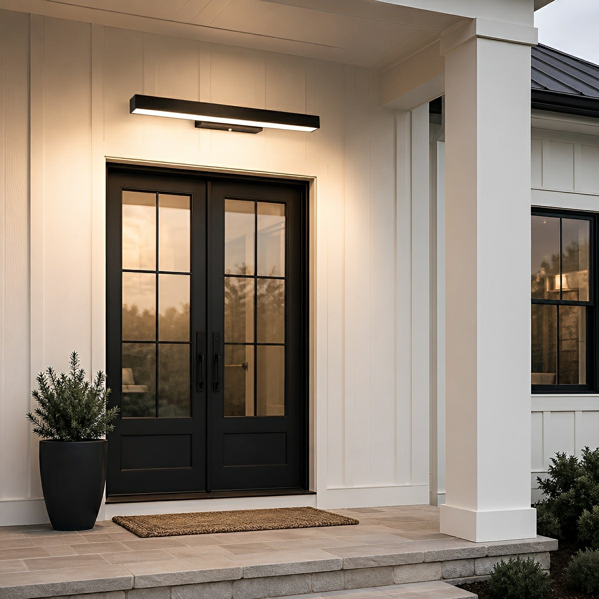 Dimmable Modern Sleek Linear Outdoor Wall Light